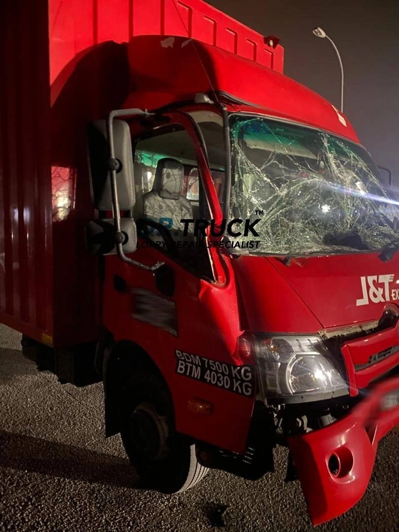 ‘TOTAL LOST’ Lorry ‘Back to Road’ in 14 Days!